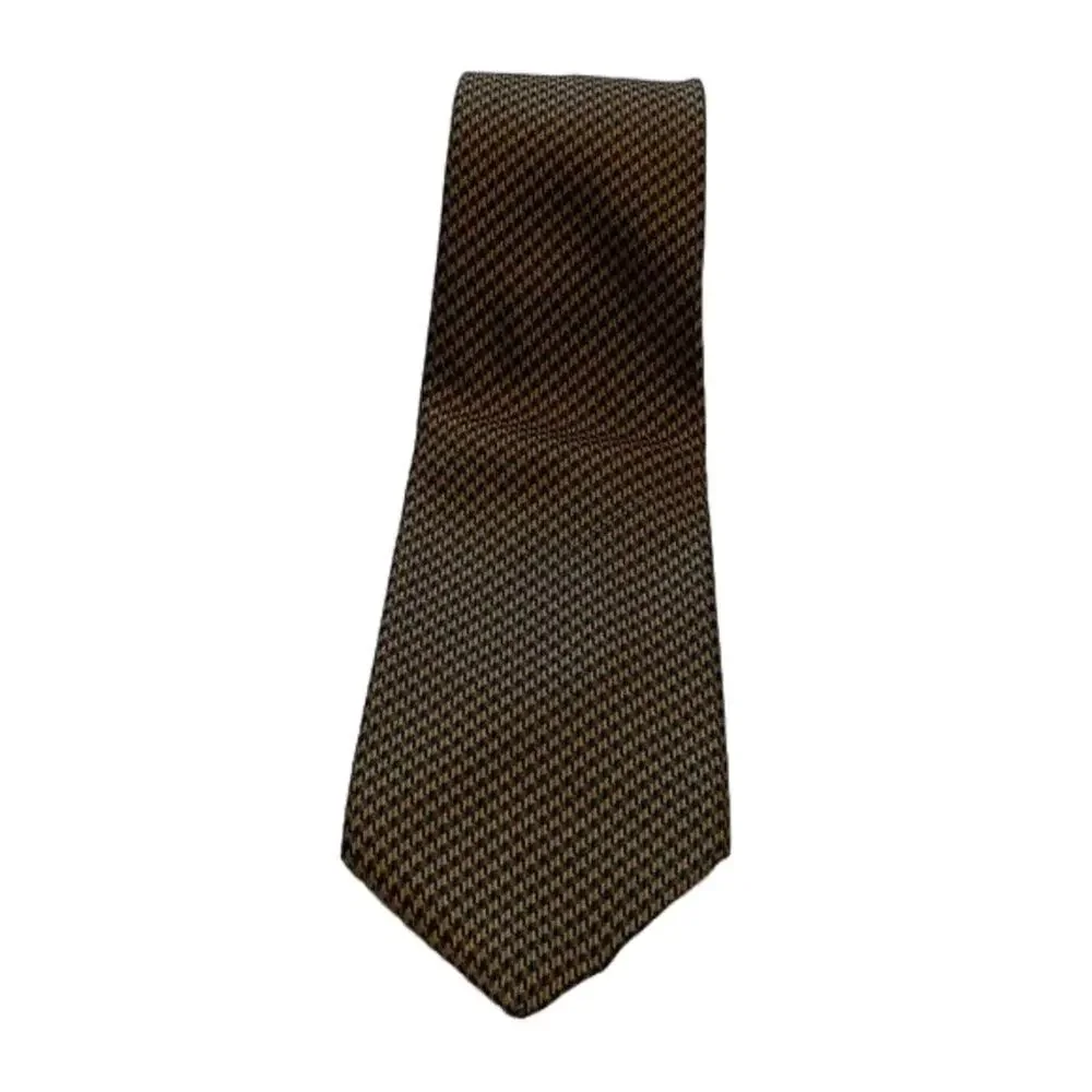 John Comfort South Bank Collection Gold, Black Herringbone Silk Tie, 58
